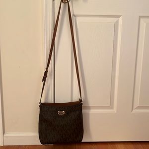 Michael Kors Crossbody Bag